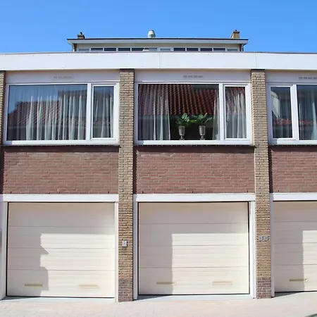 Apartment 5 *